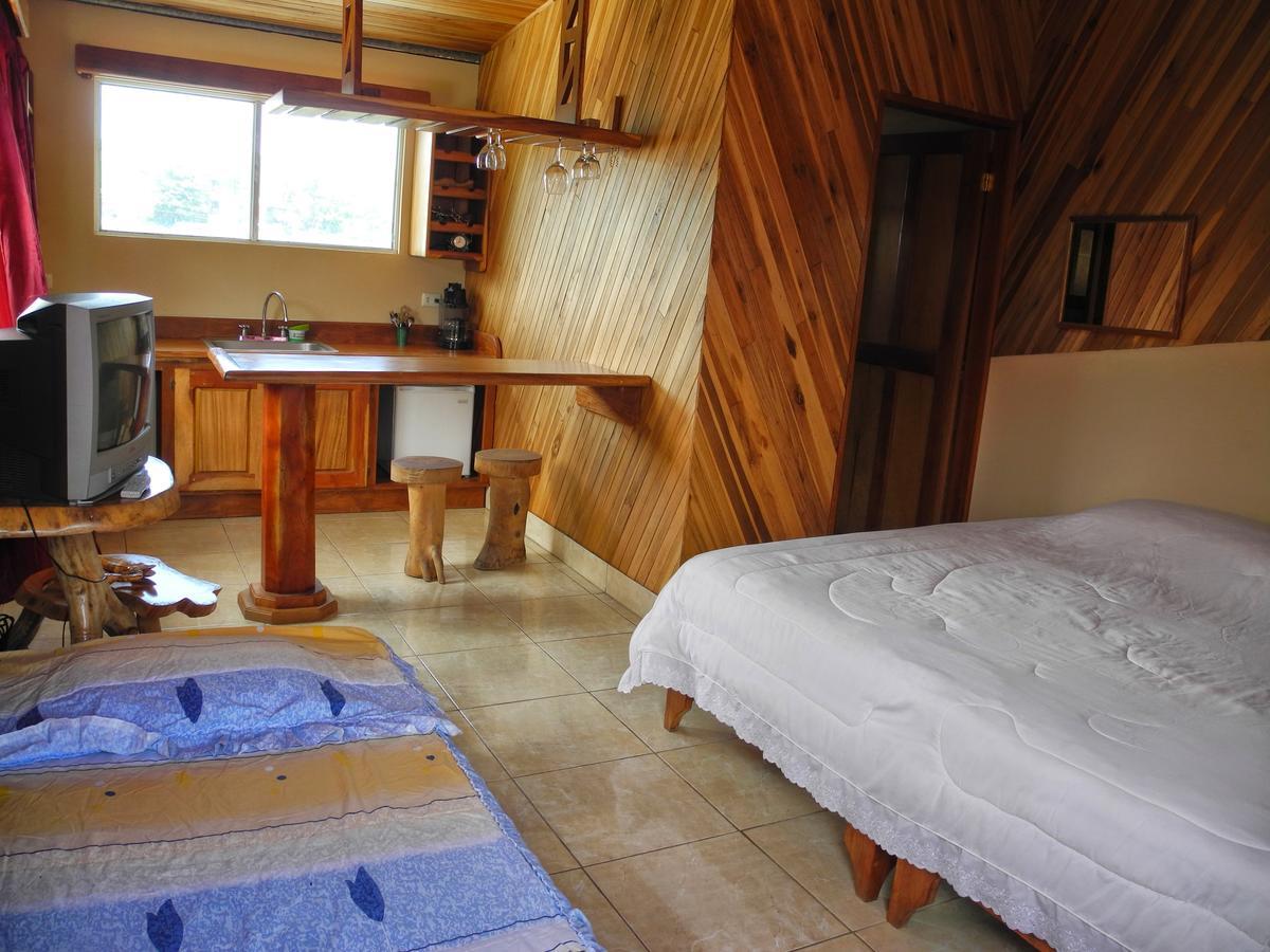 Sleepers Sleep Cheaper HostelMonteverde エクステリア 写真