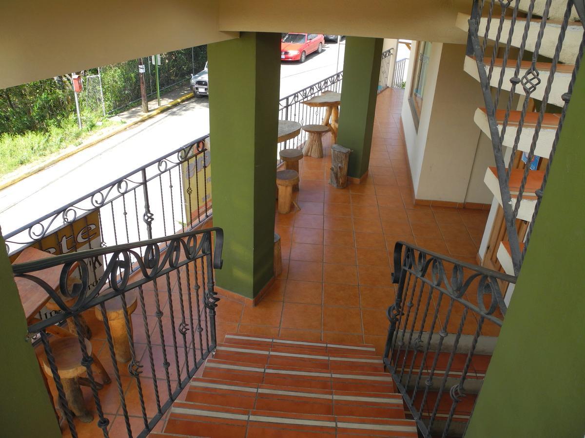 Sleepers Sleep Cheaper HostelMonteverde エクステリア 写真